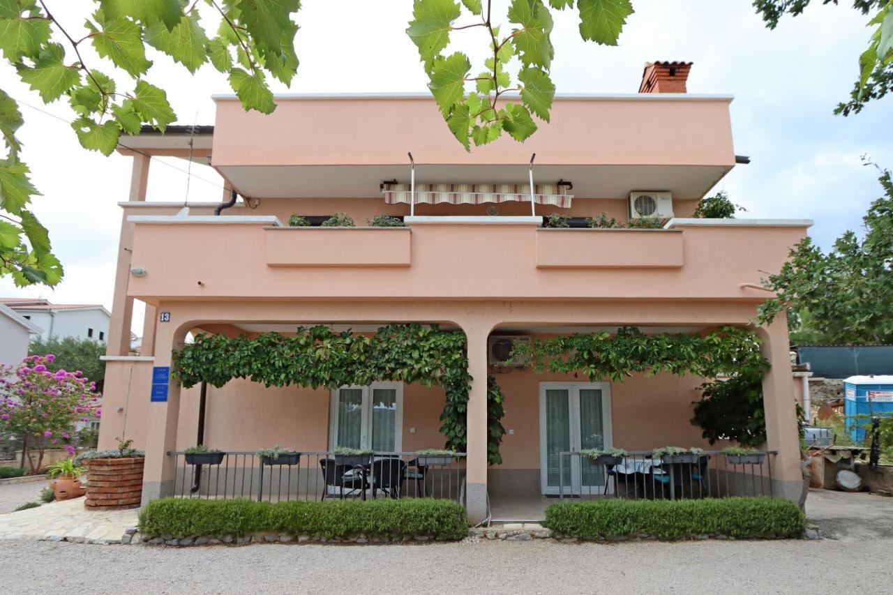 Apartments With A Parking Space Kornic, Krk - 415 Extérieur photo