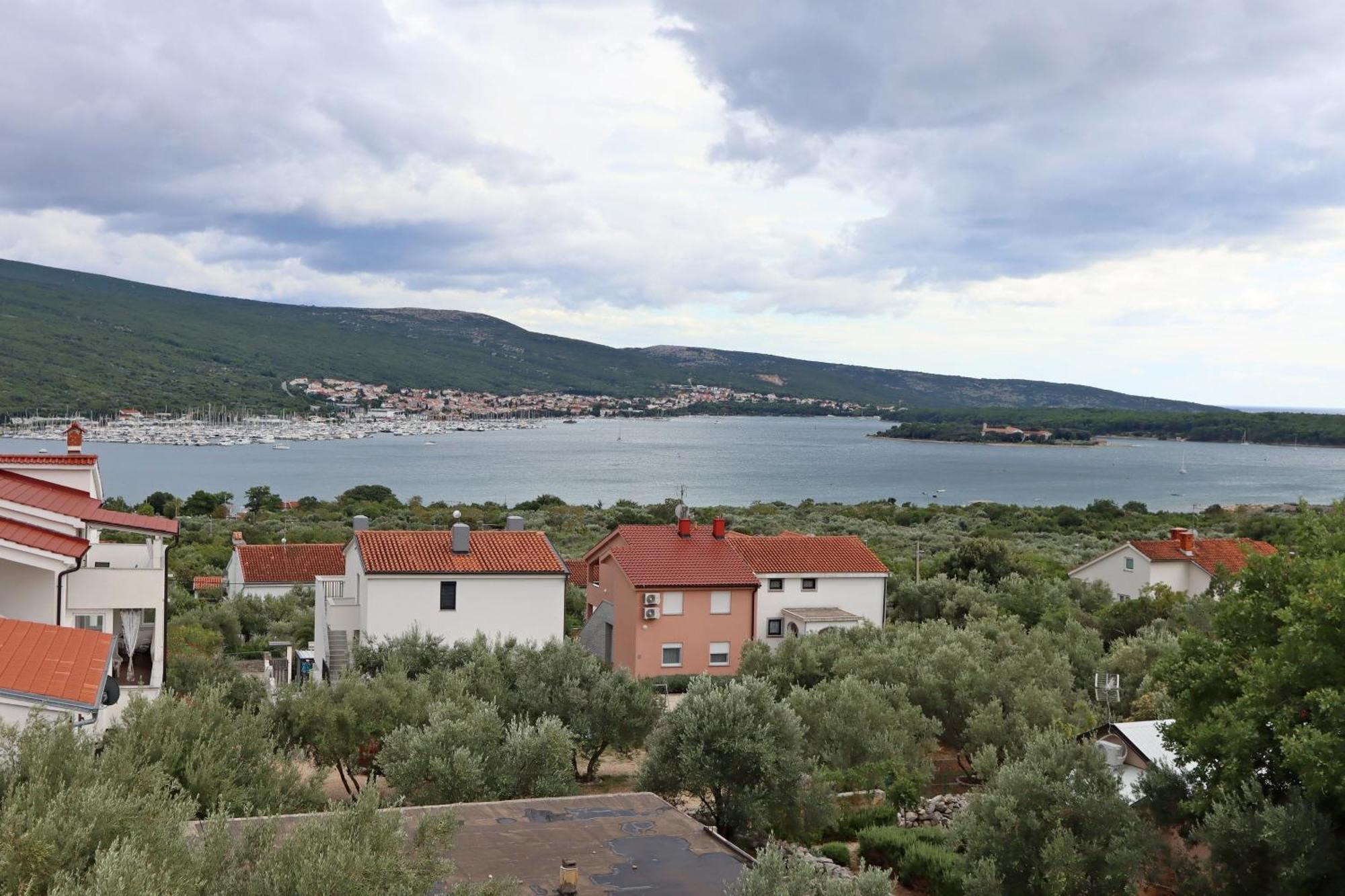 Apartments With A Parking Space Kornic, Krk - 415 Extérieur photo