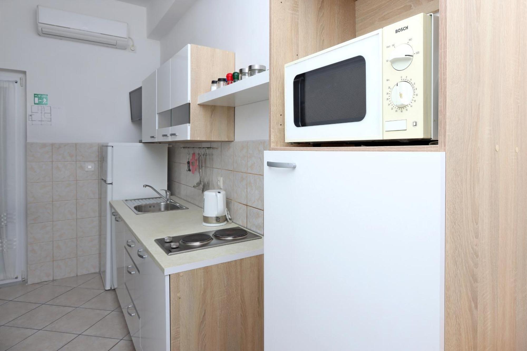 Apartments With A Parking Space Kornic, Krk - 415 Chambre photo