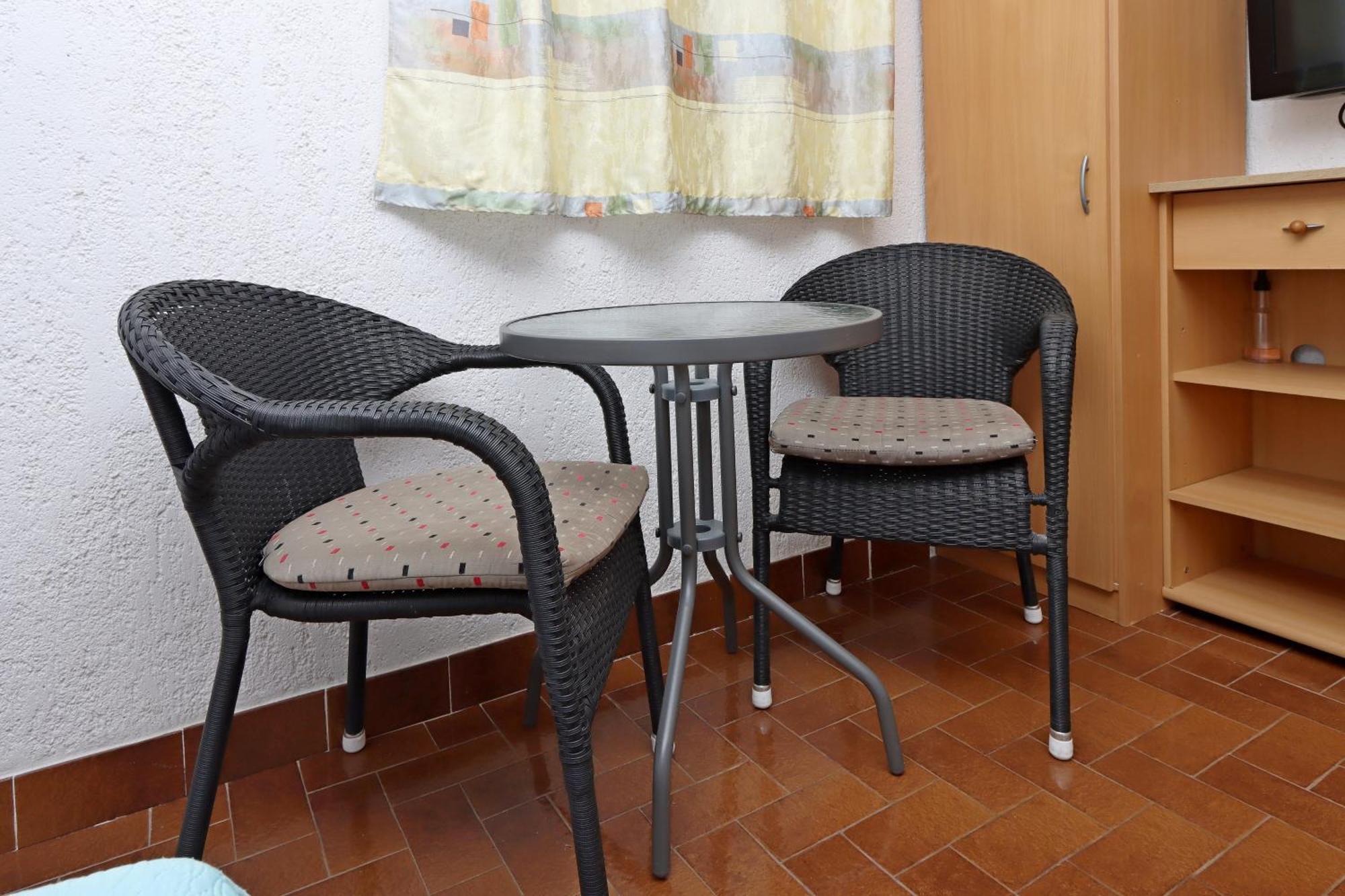 Apartments With A Parking Space Kornic, Krk - 415 Chambre photo