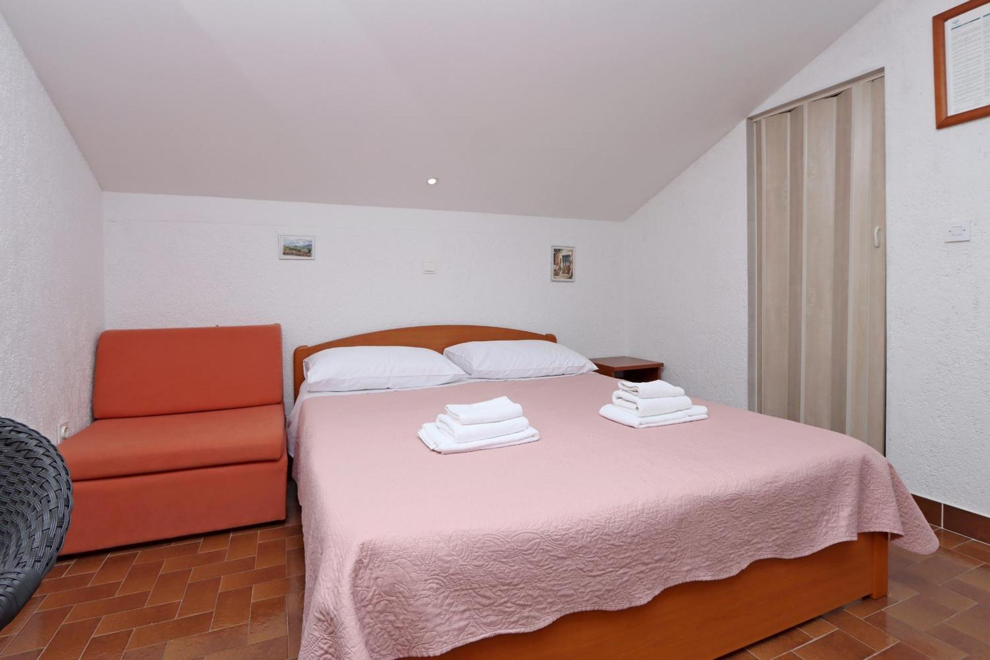 Apartments With A Parking Space Kornic, Krk - 415 Chambre photo